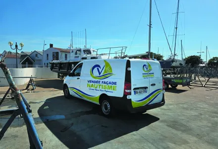 Vendée Façade Nautisme se charge du nettoyage de votre bateau